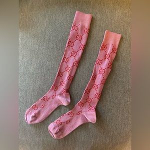 Gucci socks 
Size small 
Never been worn